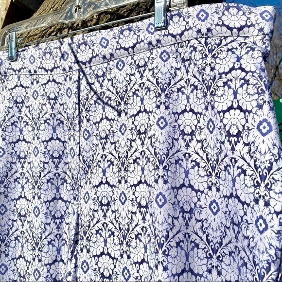 8TH & MADISON ANKLE LENGTH PANTS 22 NWT - Picture 15 of 16